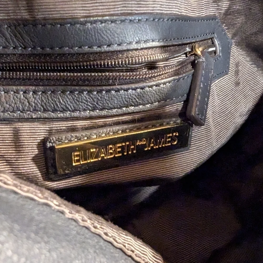 Vintage Elizabeth St. James Crossbody